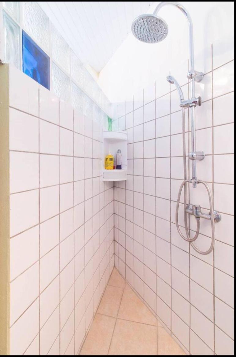 Casa Lof Bed & Breakfast Case-Pilote Bagian luar foto